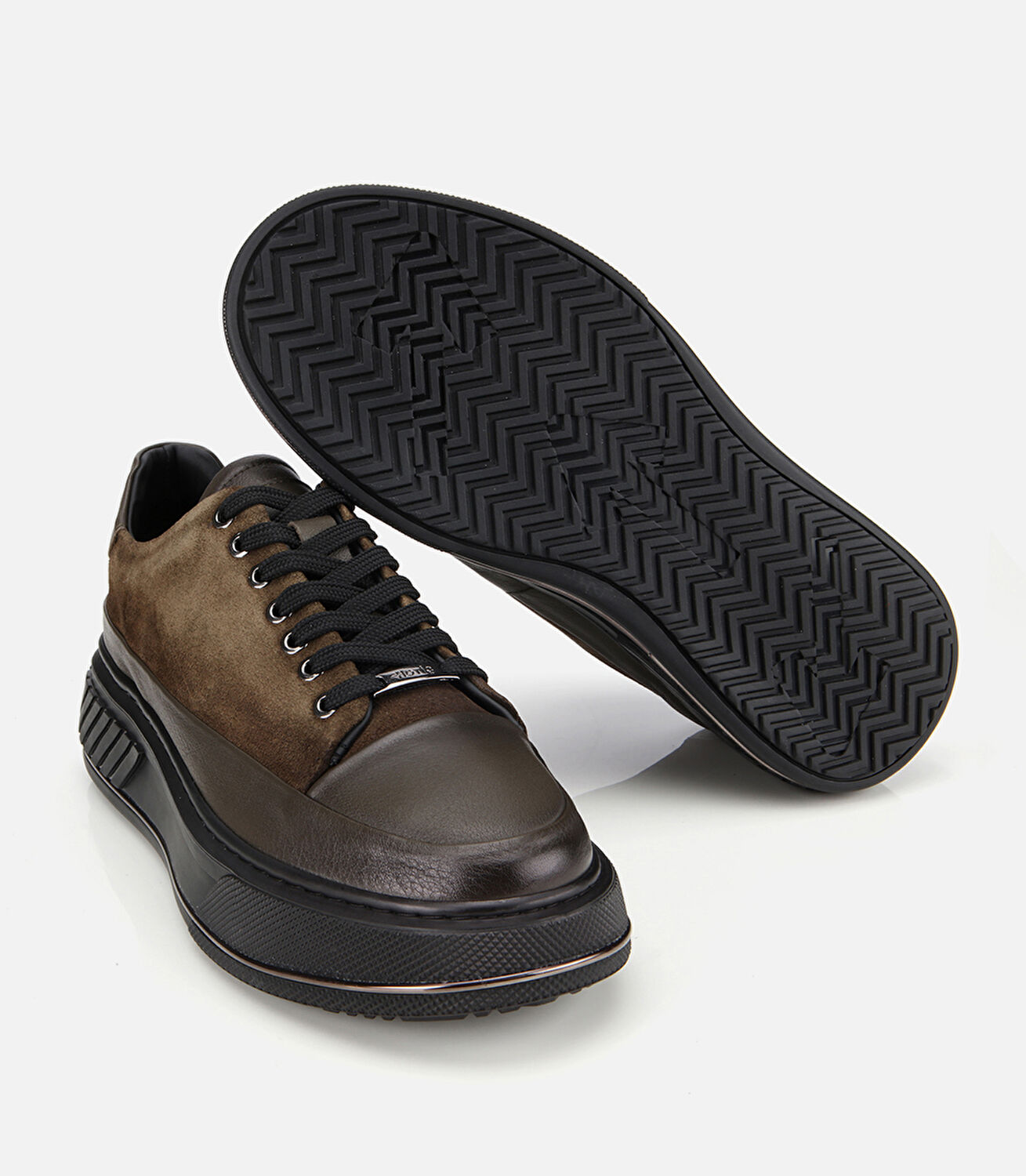 Erkek  Süet Deri Haki Yüksek Tabanlı Spor Ayakkabı