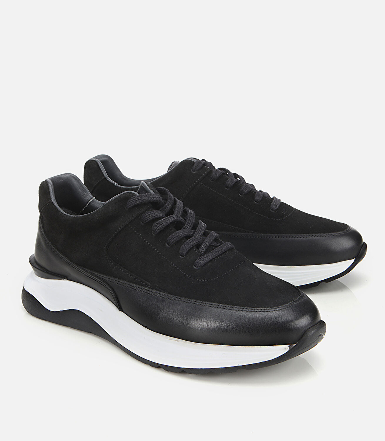 Erkek Süet Deri Siyah Kalın Tabanlı Spor Ayakkabı
