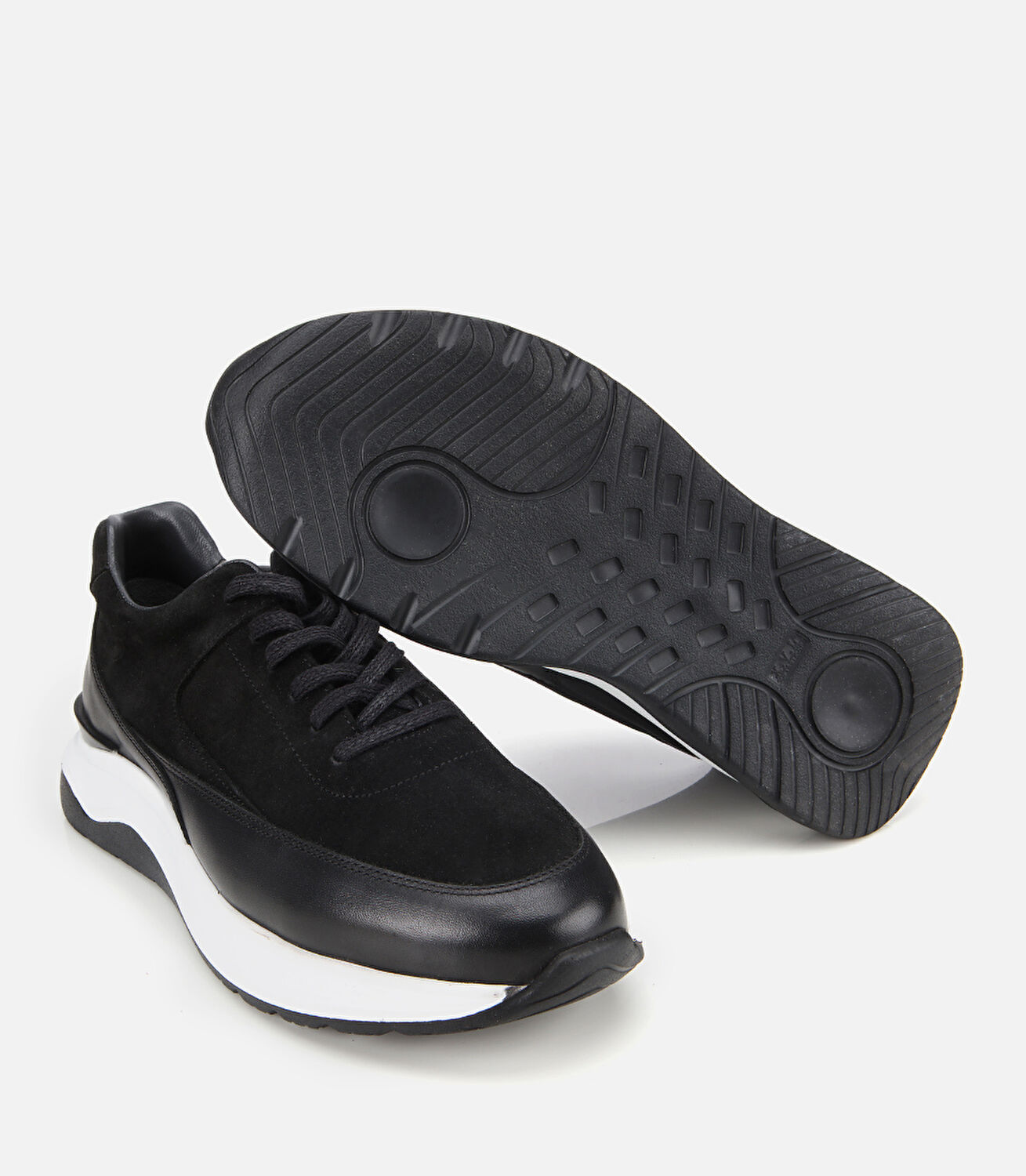 Erkek Süet Deri Siyah Kalın Tabanlı Spor Ayakkabı