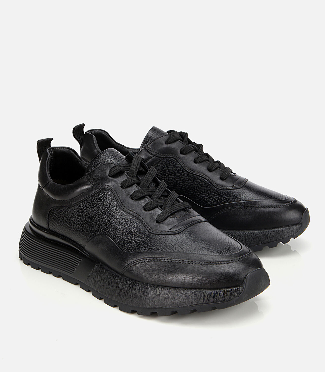 Erkek Deri Siyah Kalın Tabanlı Spor Ayakkabı