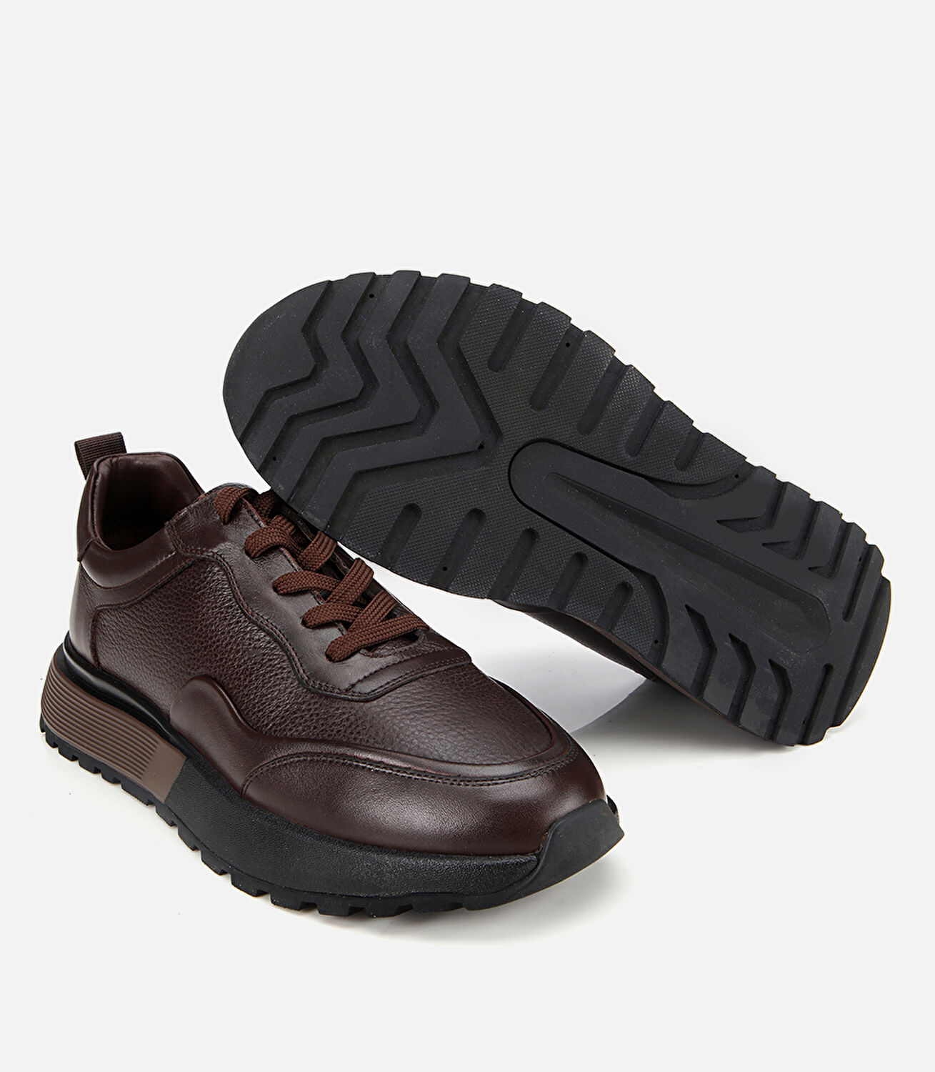 Erkek Deri Kahverengi Kalın Tabanlı Spor Ayakkabı