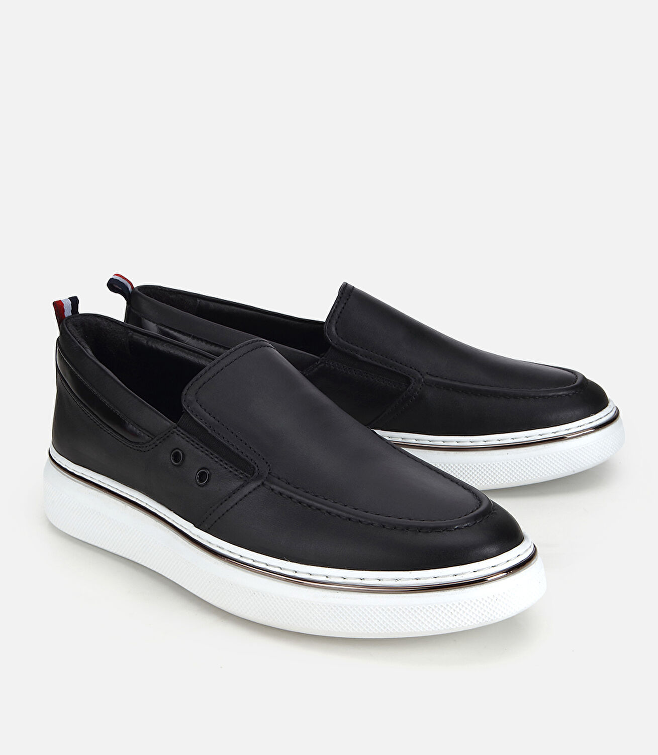 Erkek Deri Siyah Metal Detaylı Günlük Loafer