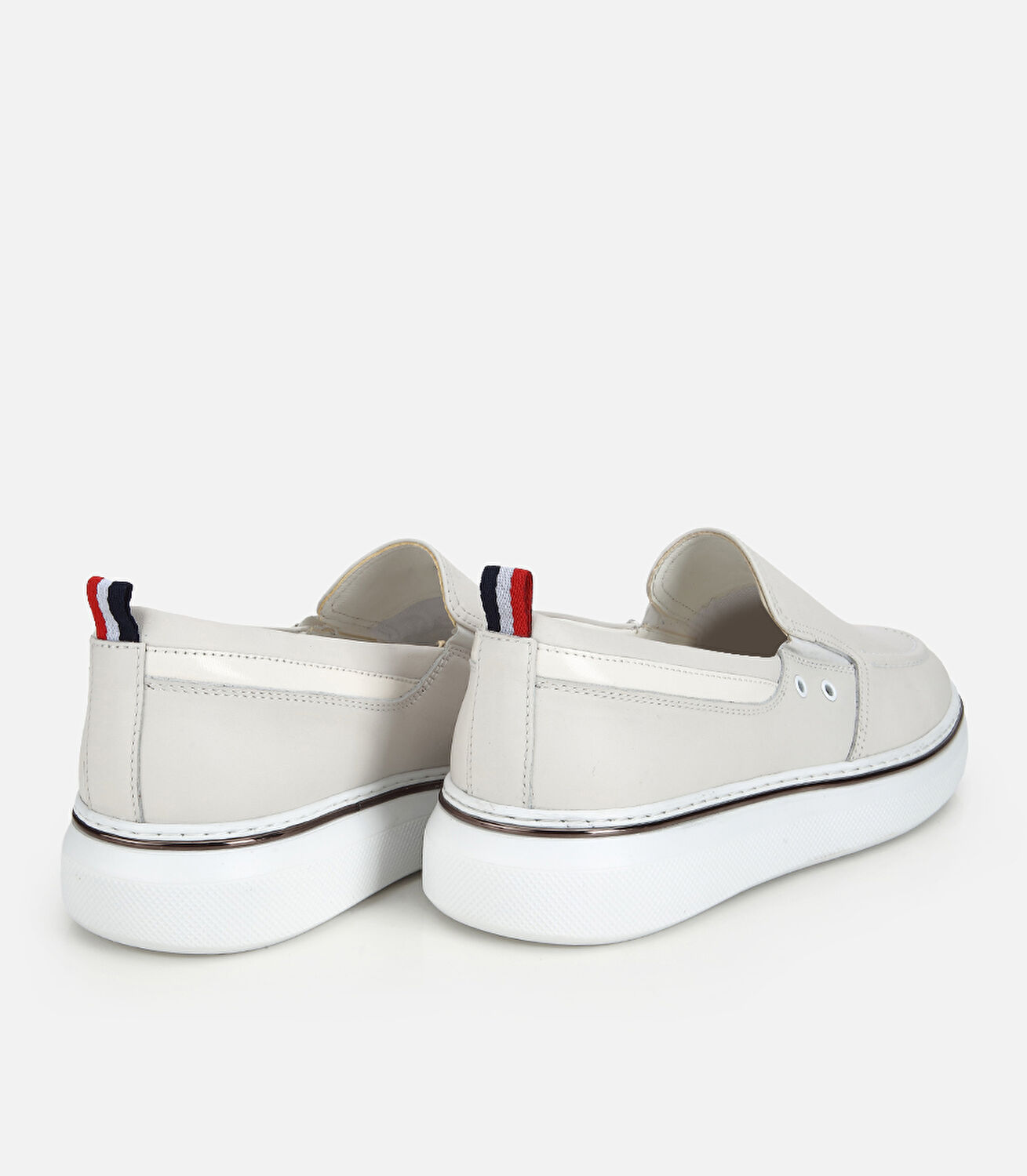 Erkek Deri Beyaz Metal Detaylı Günlük Loafer