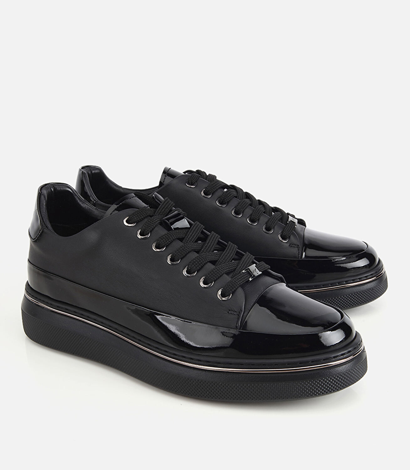 Erkek Deri Siyah Rugan Detaylı Spor Ayakkabı