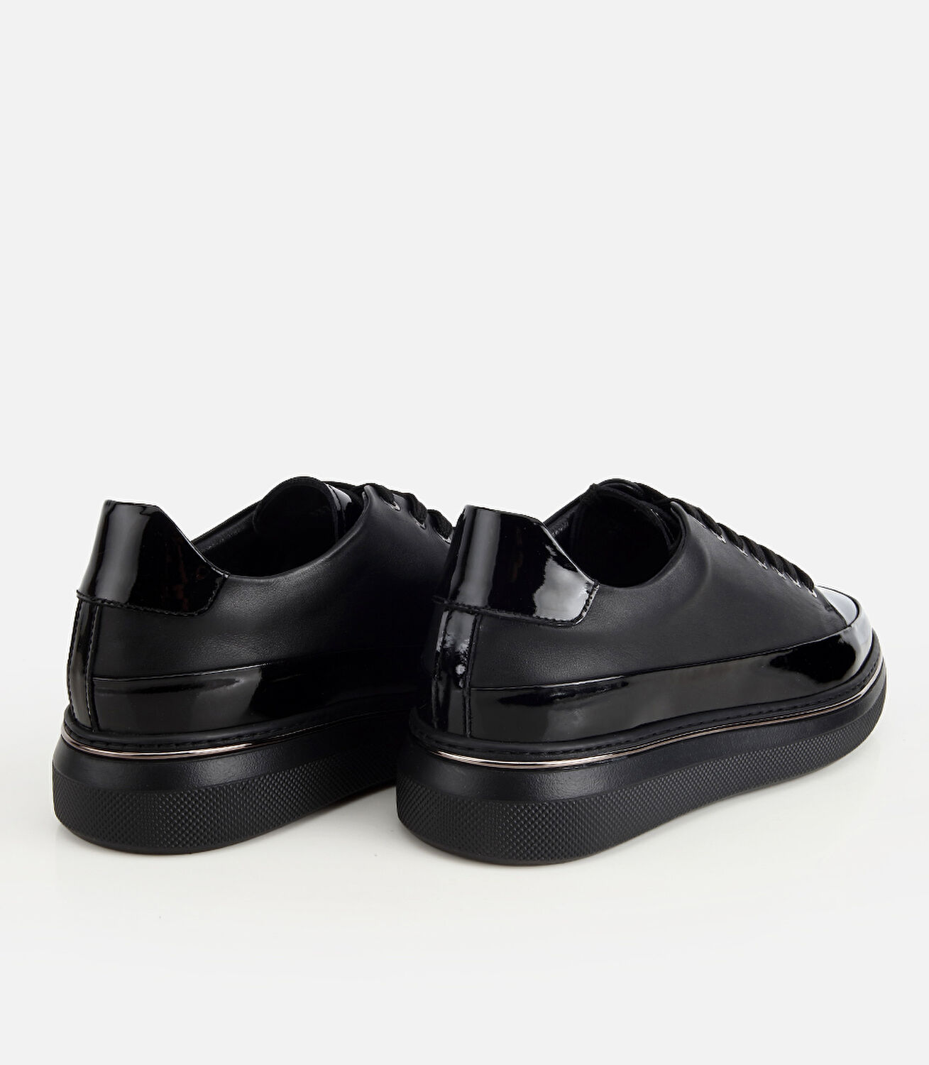 Erkek Deri Siyah Rugan Detaylı Spor Ayakkabı