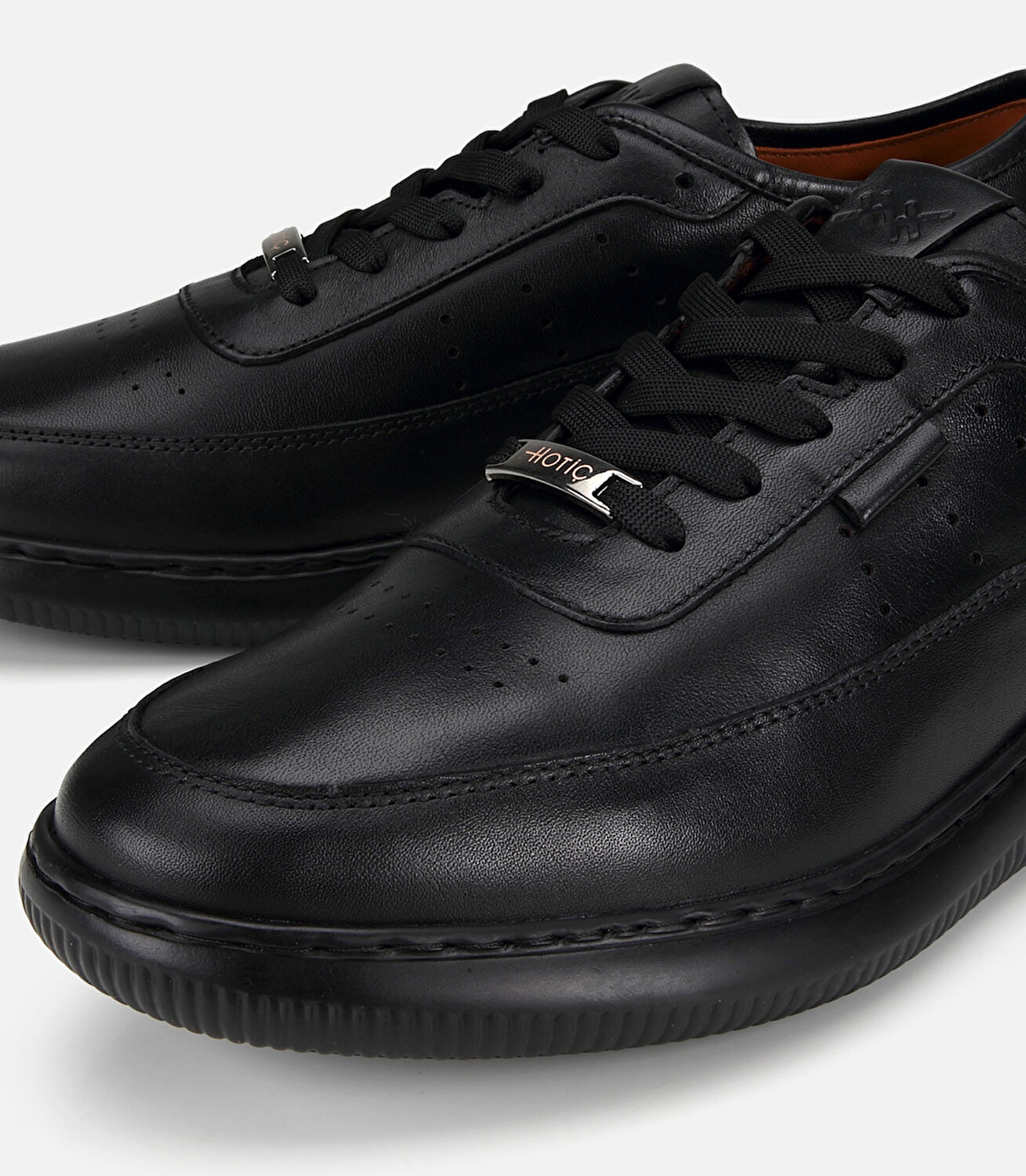 Erkek Deri Siyah Yumuşak Dokulu Spor Ayakkabı