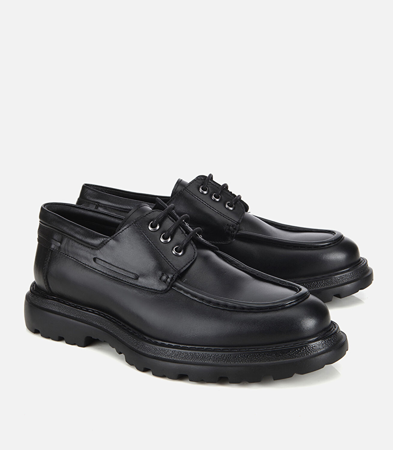 Erkek Deri Siyah Dikiş Detaylı Kalın Tabanlı Günlük Ayakkabı