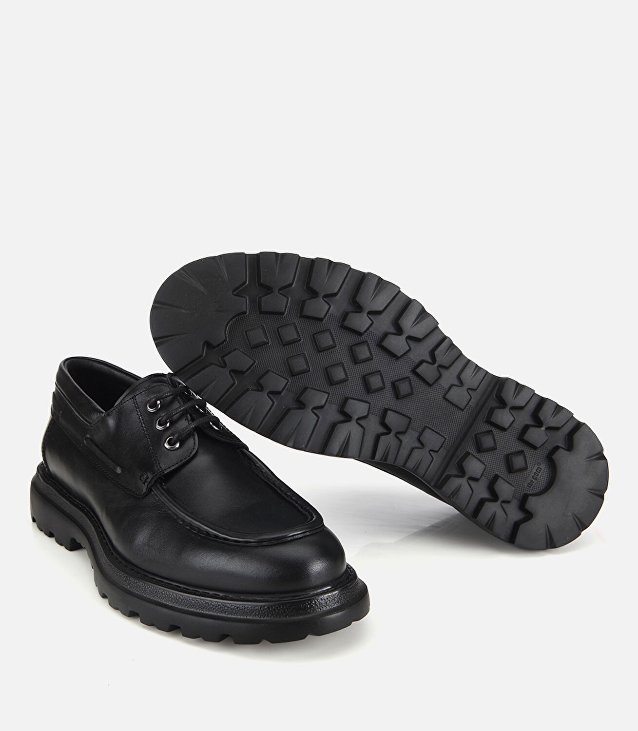 Erkek Deri Siyah Dikiş Detaylı Kalın Tabanlı Günlük Ayakkabı