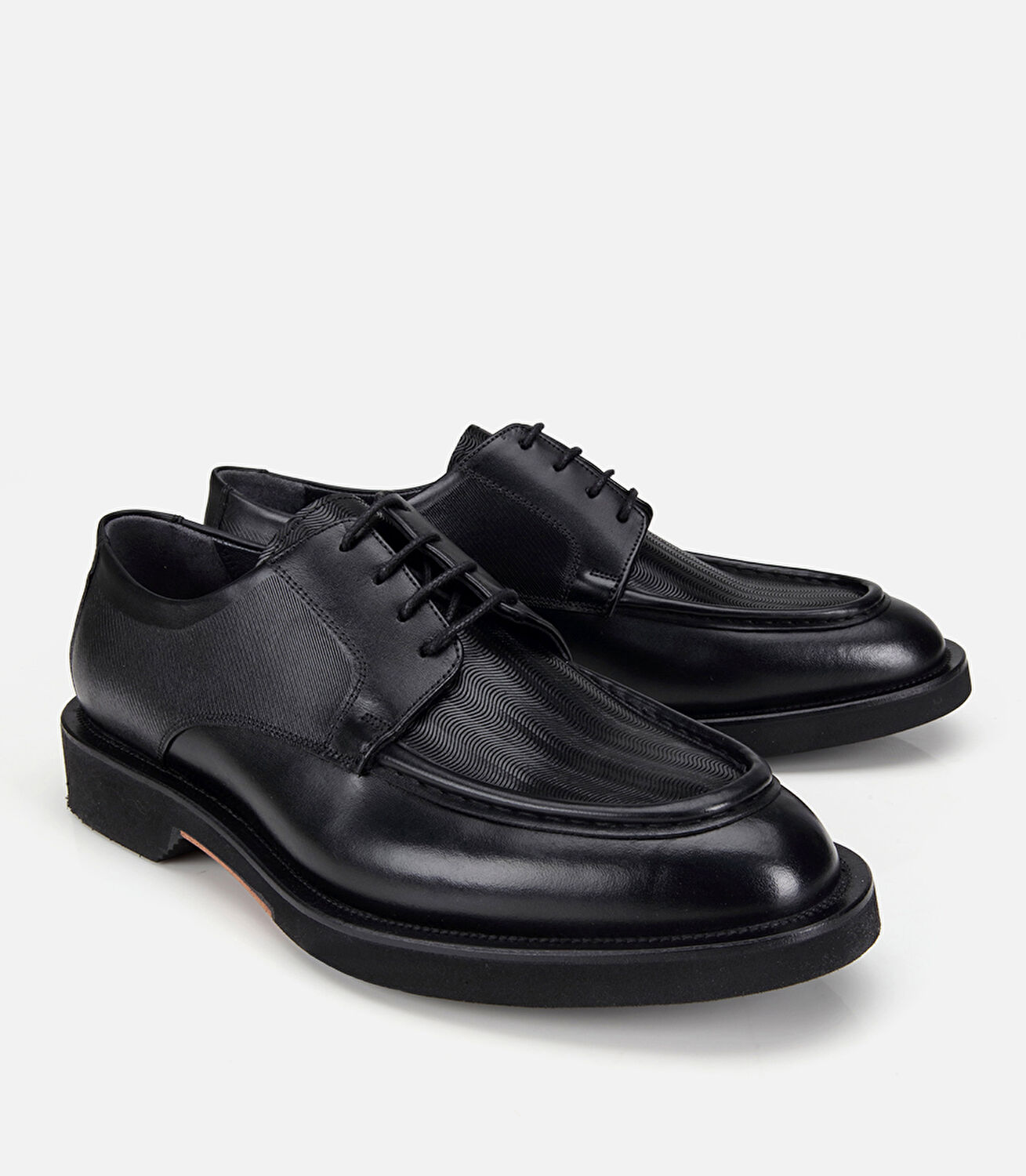 Erkek Deri Siyah Kalın Tabanlı Klasik Ayakkabı