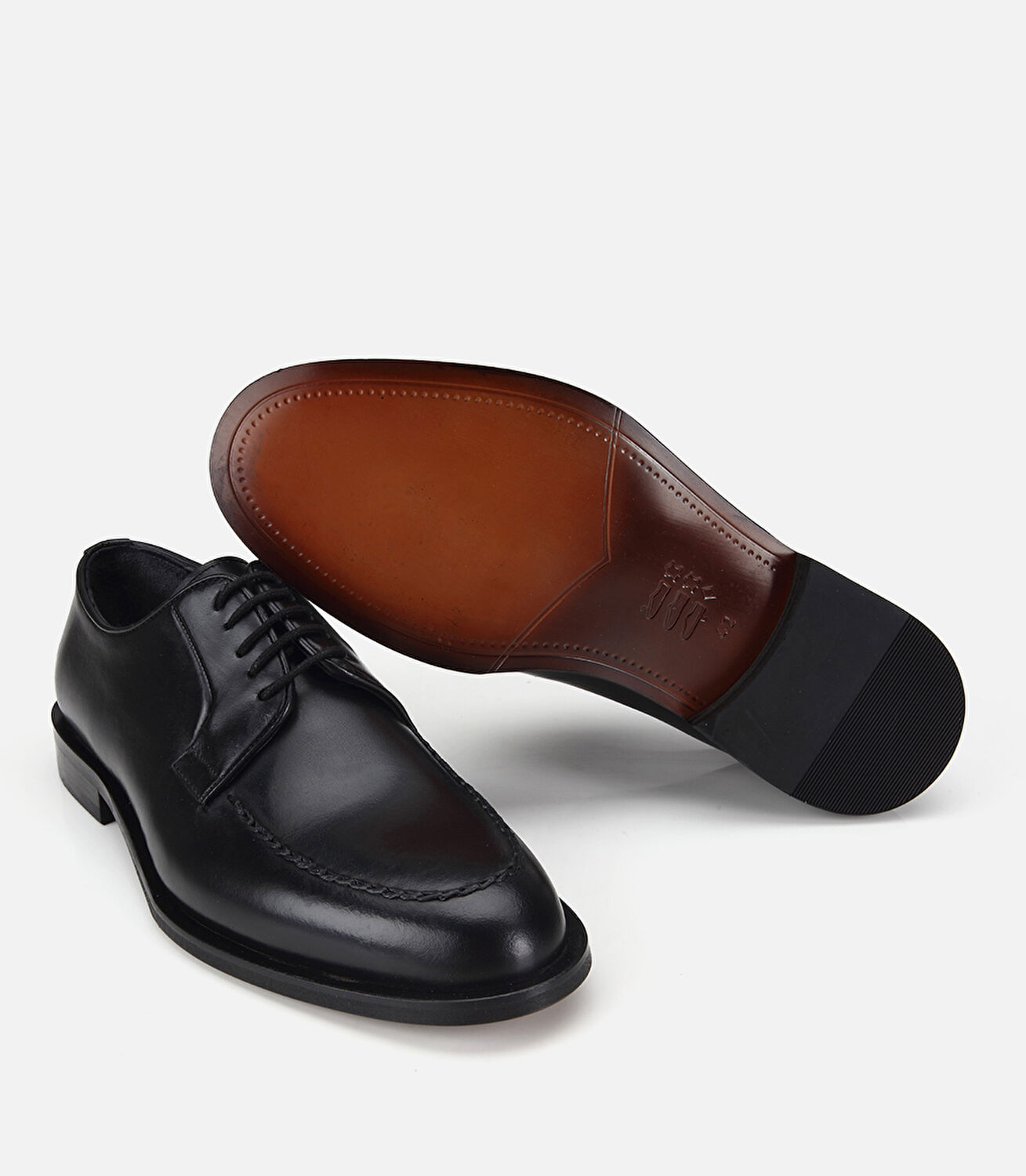 Erkek Deri Siyah Dikiş Detaylı Klasik Ayakkabı