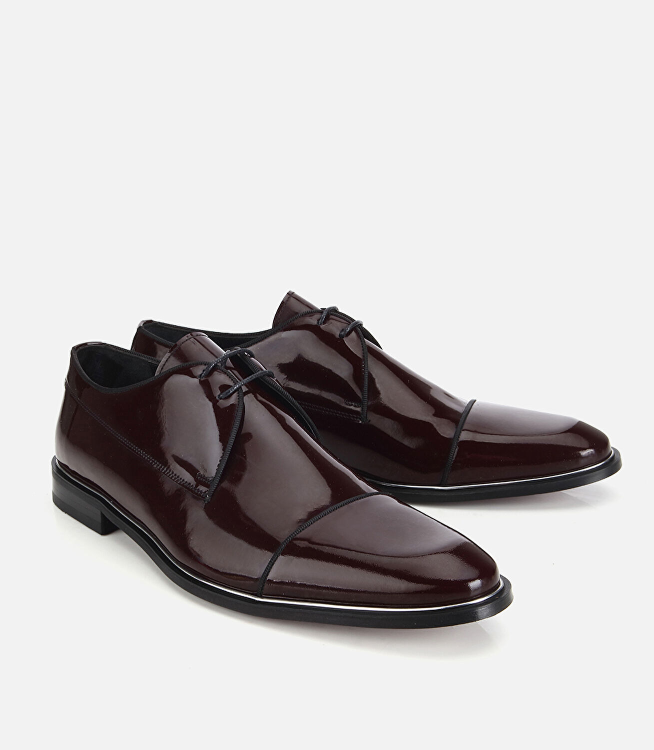 Erkek Rugan Deri Bordo Metal Detaylı Klasik Ayakkabı