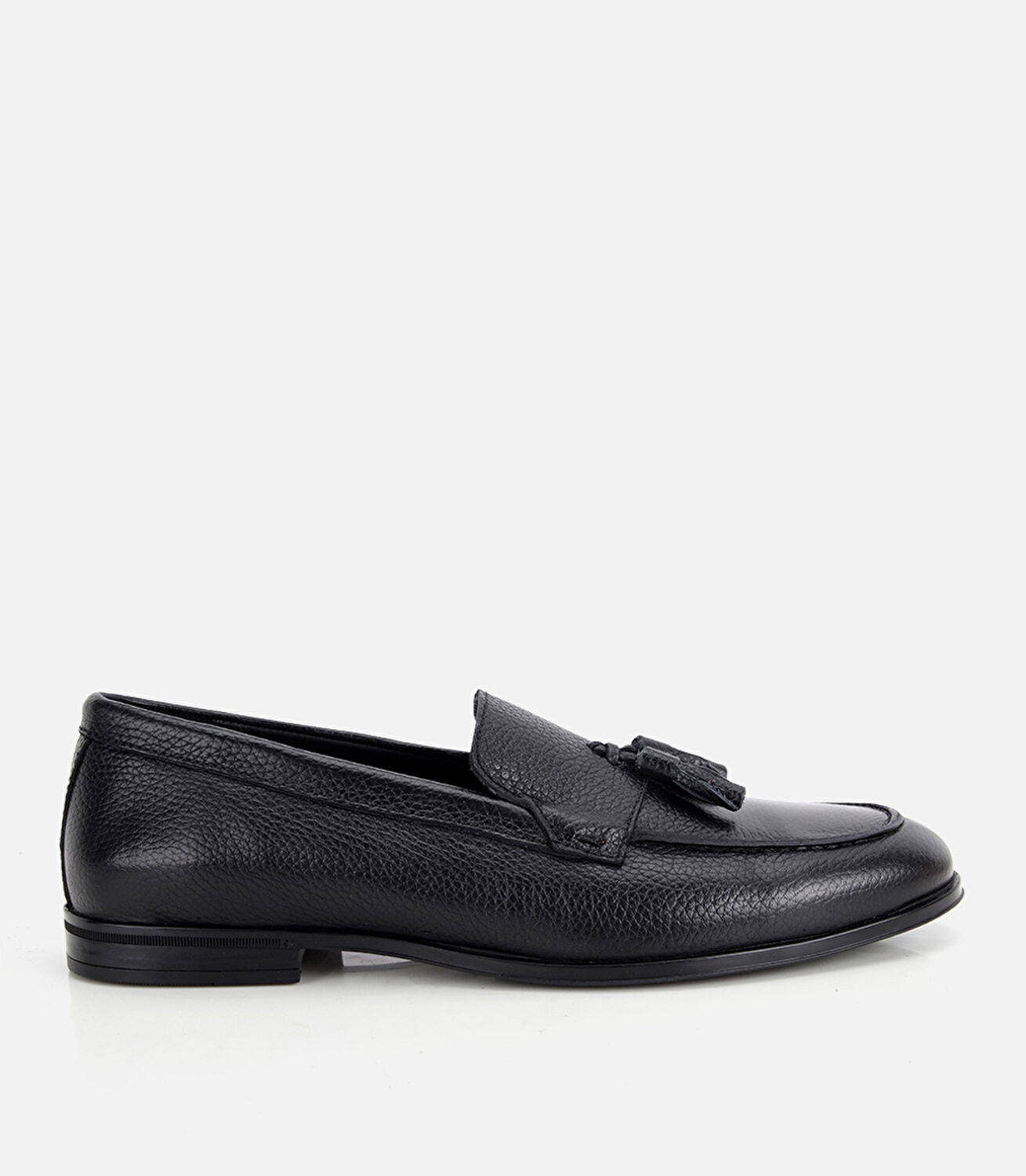 Erkek Deri Siyah Yumuşak Dokulu Püskül Detaylı Klasik Loafer