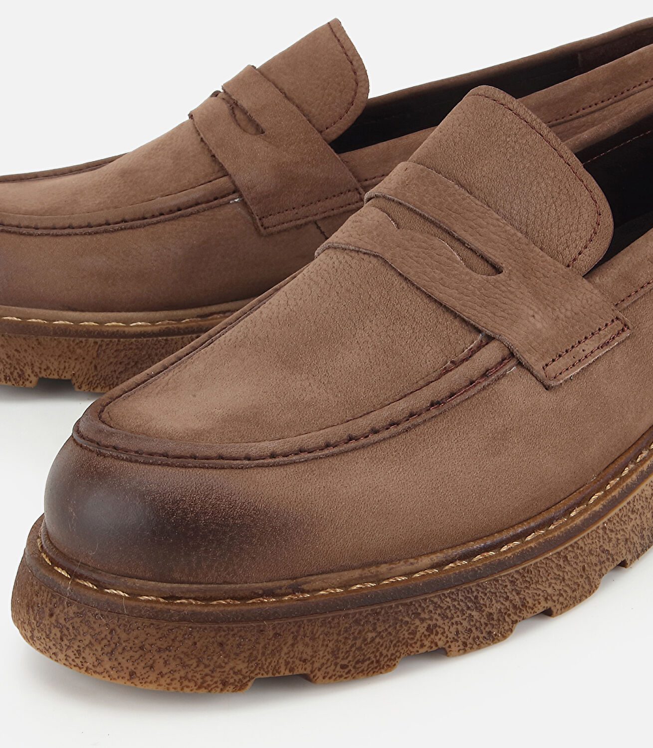 Erkek Nubuk Deri Vizon Taban Detaylı Günlük Loafer