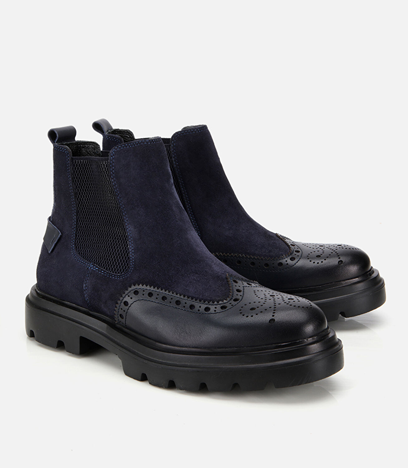 Erkek Süet Deri Lacivert Lastik Detaylı İşlemeli Chelsea Bot