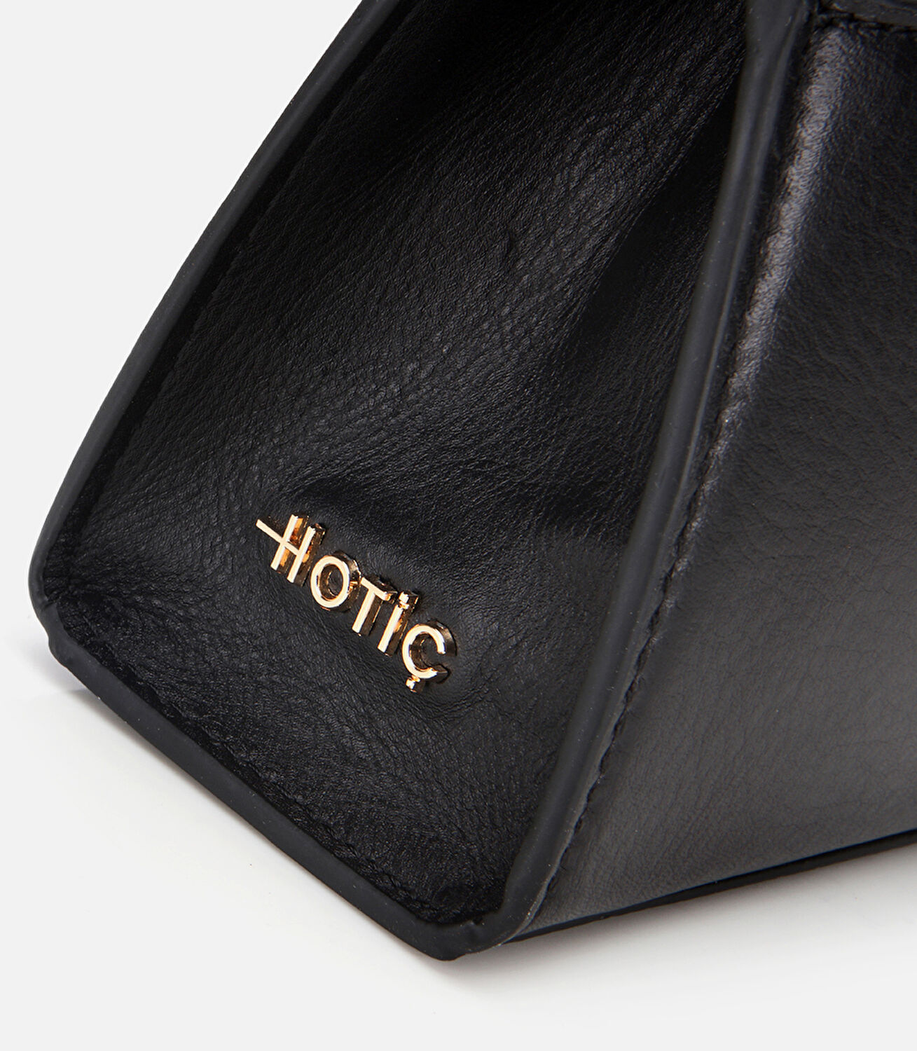 Kadın Deri Siyah Kilit Detaylı Omuz Çantası