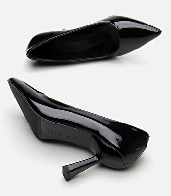 Siyah Kadın Stiletto
