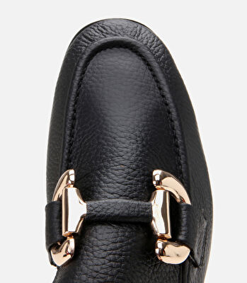 Kadın Deri Siyah Tokalı Günlük Loafer
