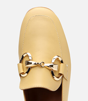 Kadın Deri Sarı Tokalı Klasik Loafer