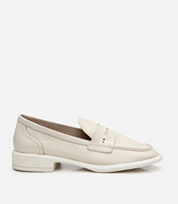 Kadın Deri Ekru Esnek Tabanlı Klasik Loafer