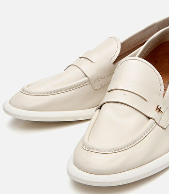 Kadın Deri Ekru Esnek Tabanlı Klasik Loafer