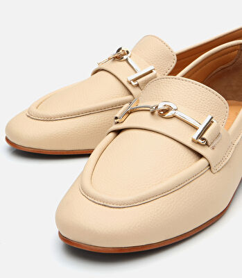 Kadın Deri Bej Tokalı Klasik Loafer
