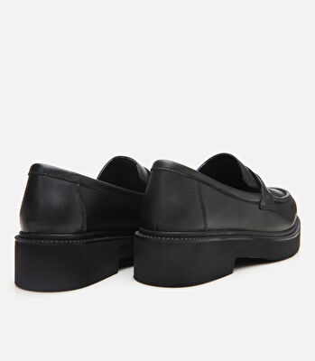 Kadın Deri Siyah Kalın Tabanlı Klasik Loafer