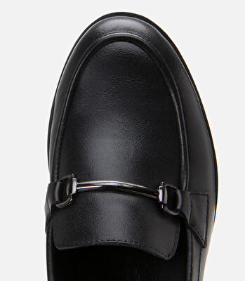 Kadın Deri Siyah Tokalı Klasik Loafer