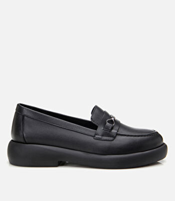 Kadın Deri Siyah Tokalı Loafer