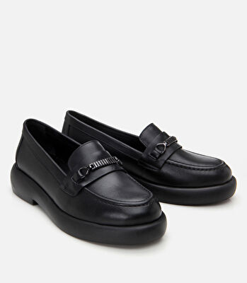 Kadın Deri Siyah Tokalı Loafer