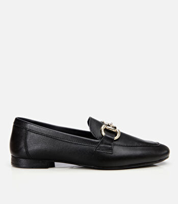 Kadın Deri Siyah Tokalı Klasik Loafer