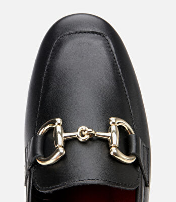 Kadın Deri Siyah Tokalı Klasik Loafer