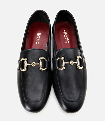 Kadın Deri Siyah Tokalı Klasik Loafer