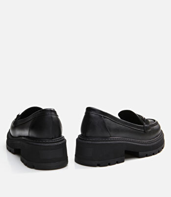 Siyah Yaya Kadın Loafer