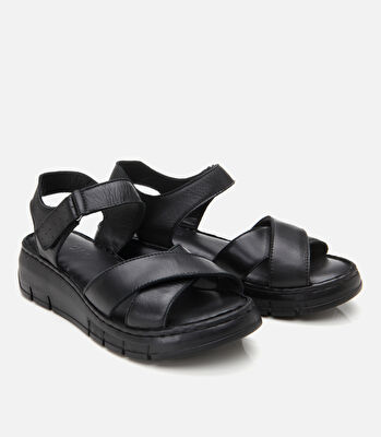 Kadın Deri Siyah Ayarlanabilir Comfort Sandalet