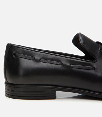 Erkek Deri Siyah Püskül Detaylı Loafer