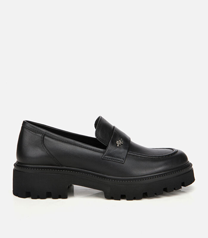 Kadın Deri Siyah Kalın Tabanlı Klasik Loafer