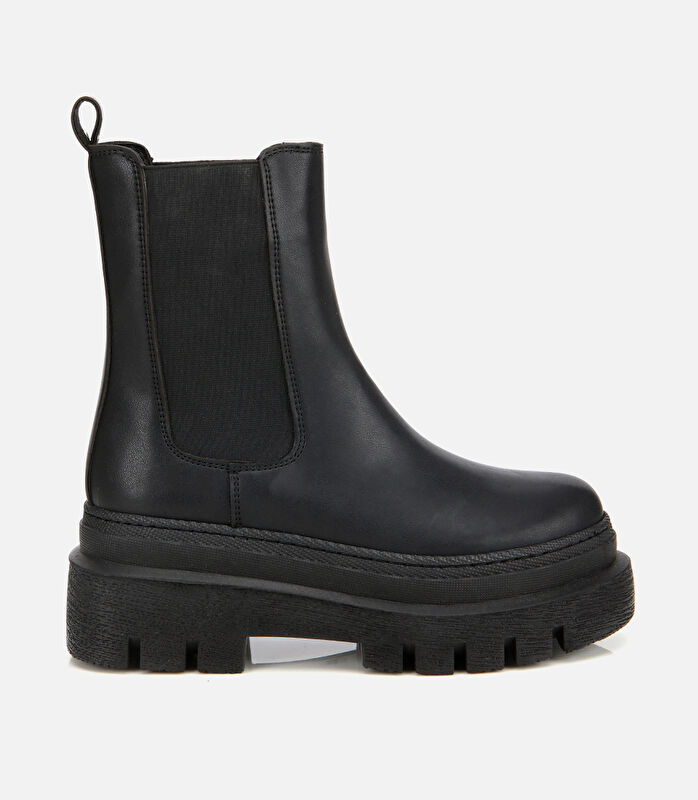 Kadın Siyah Lastik Detaylı Kalın Tabanlı Düz Bot