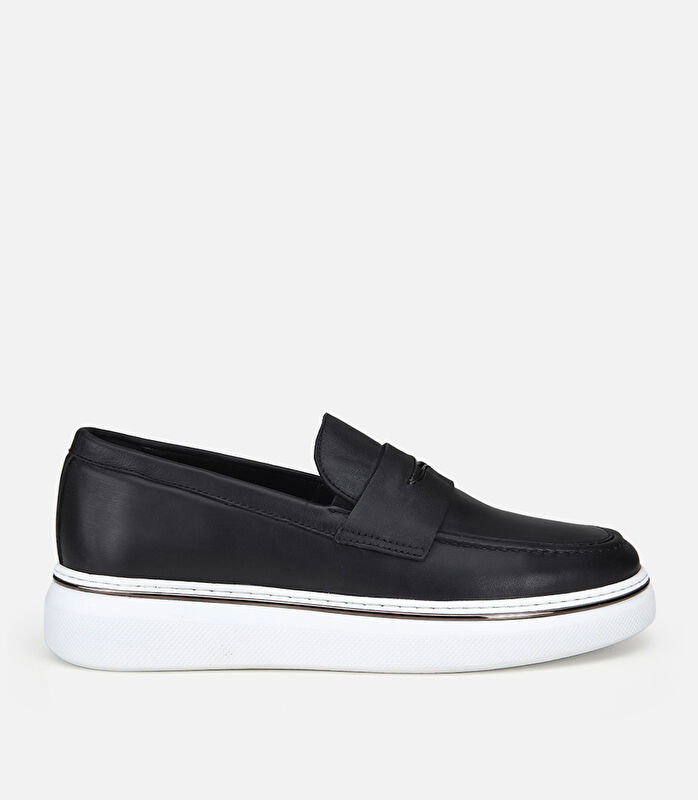 Erkek Deri Siyah Metal Toka Detaylı Günlük Loafer