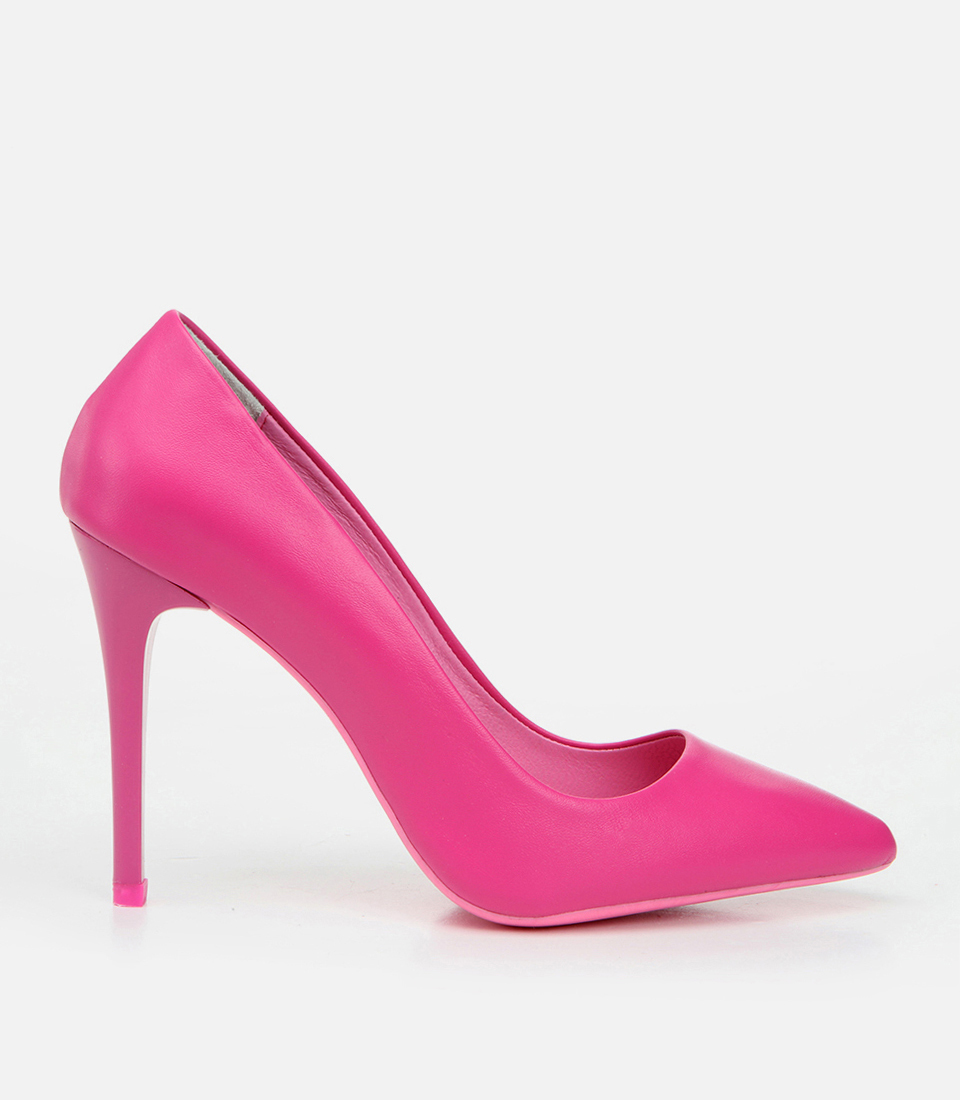PEMBE