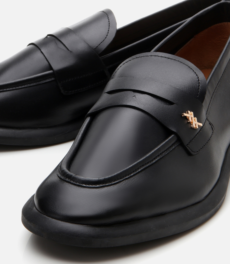 Hotiç Siyah Hotiç Deri Esnek Kadın Tabanlı Klasik Loafer