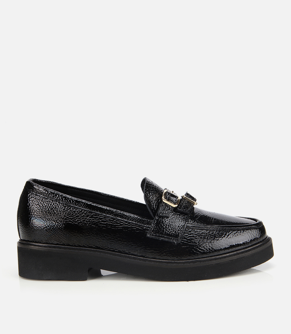 Kadın Rugan Deri Siyah Tokalı Klasik Loafer