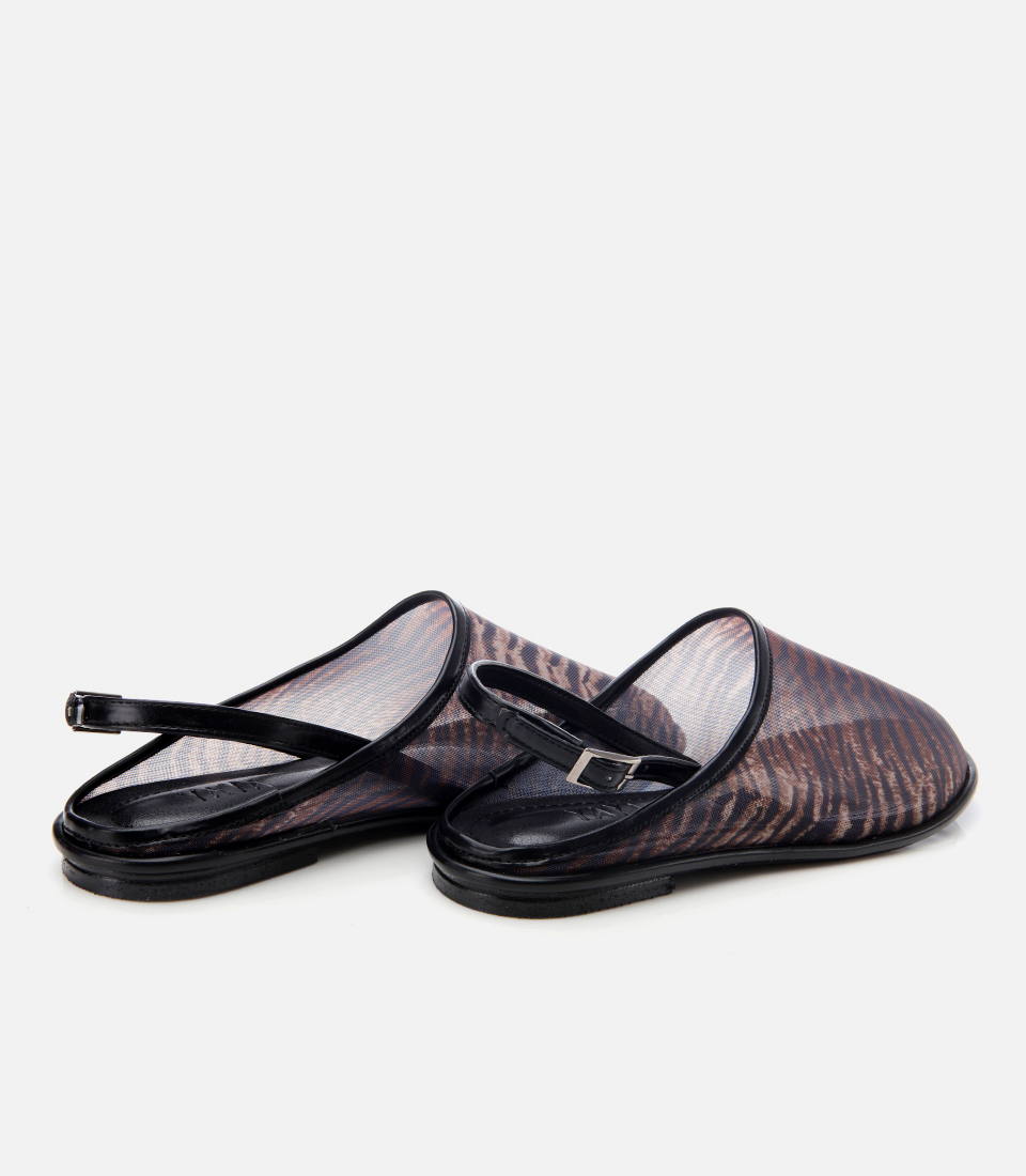 Siyah Zebra Desenli Düz Sandalet 01AYY307300A13735 | Hotiç