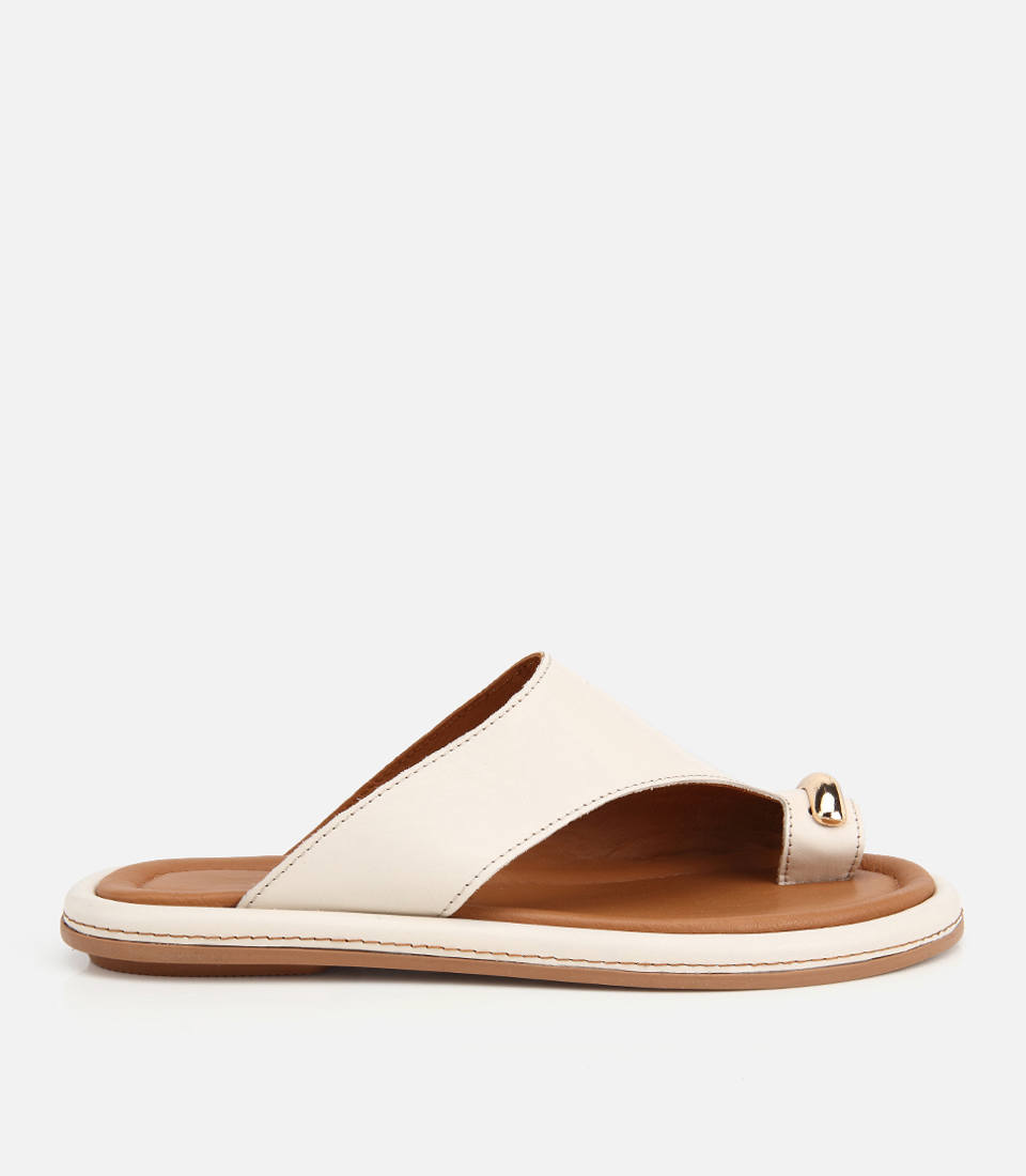 EKRU